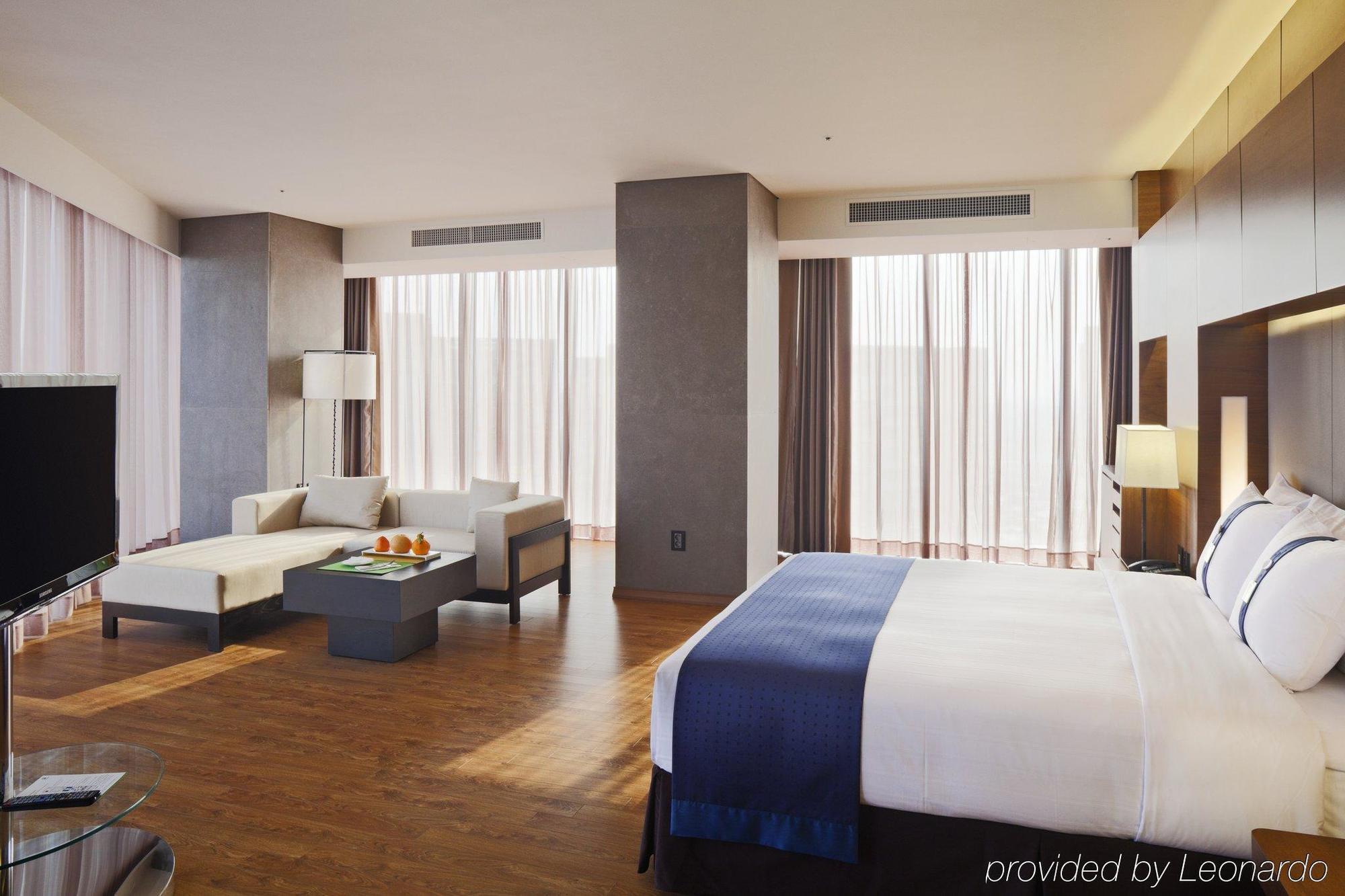 Ramada Plaza By Wyndham Gwangju Hotel Gwangju Metropolitan City Exterior foto